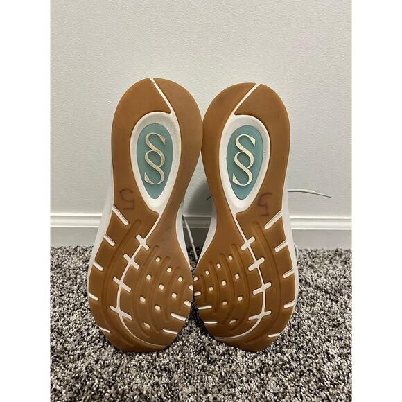 Saysh One sneaker women's size 8 - Picture 7 of 7